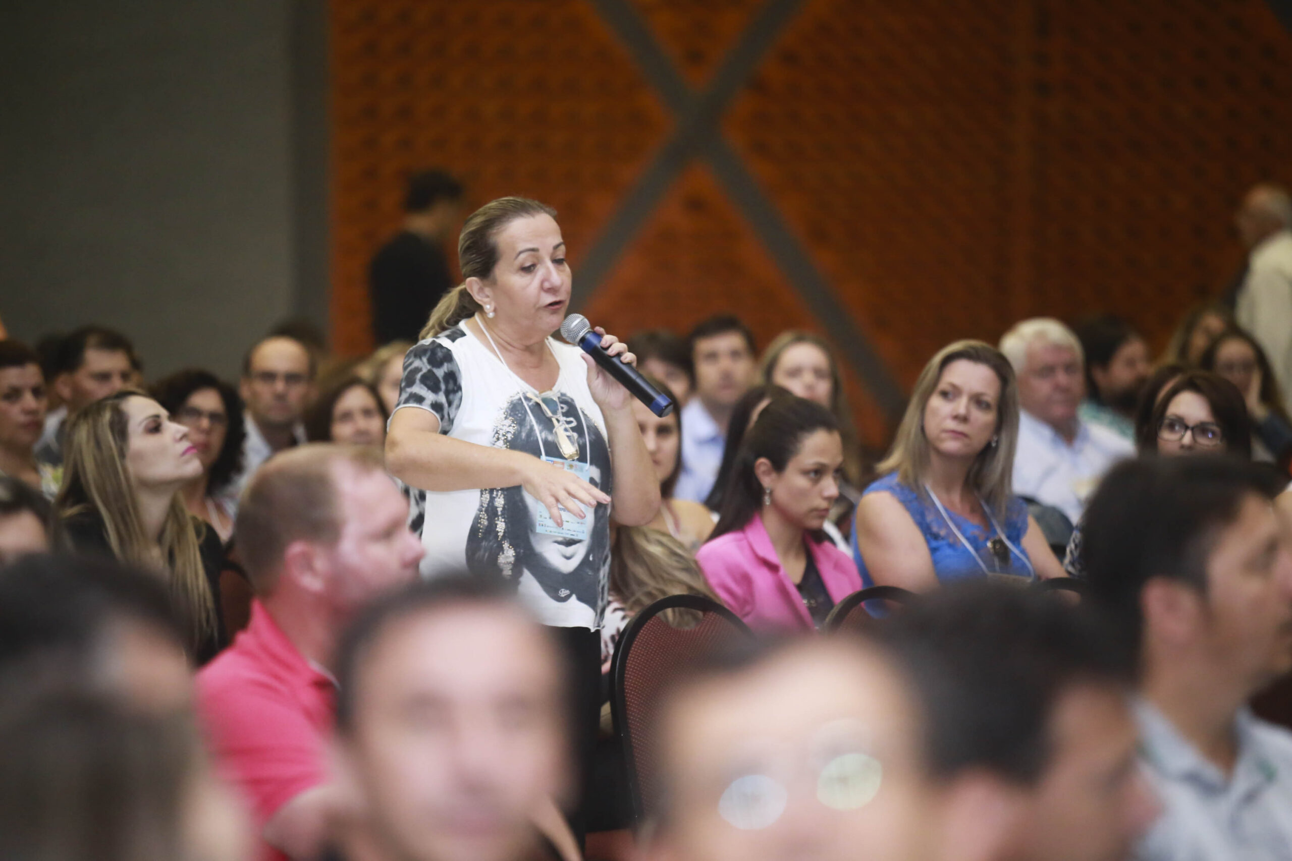 You are currently viewing Prefeitos e técnicos da AMFRI participam do XIV Congresso Catarinense de Municípios