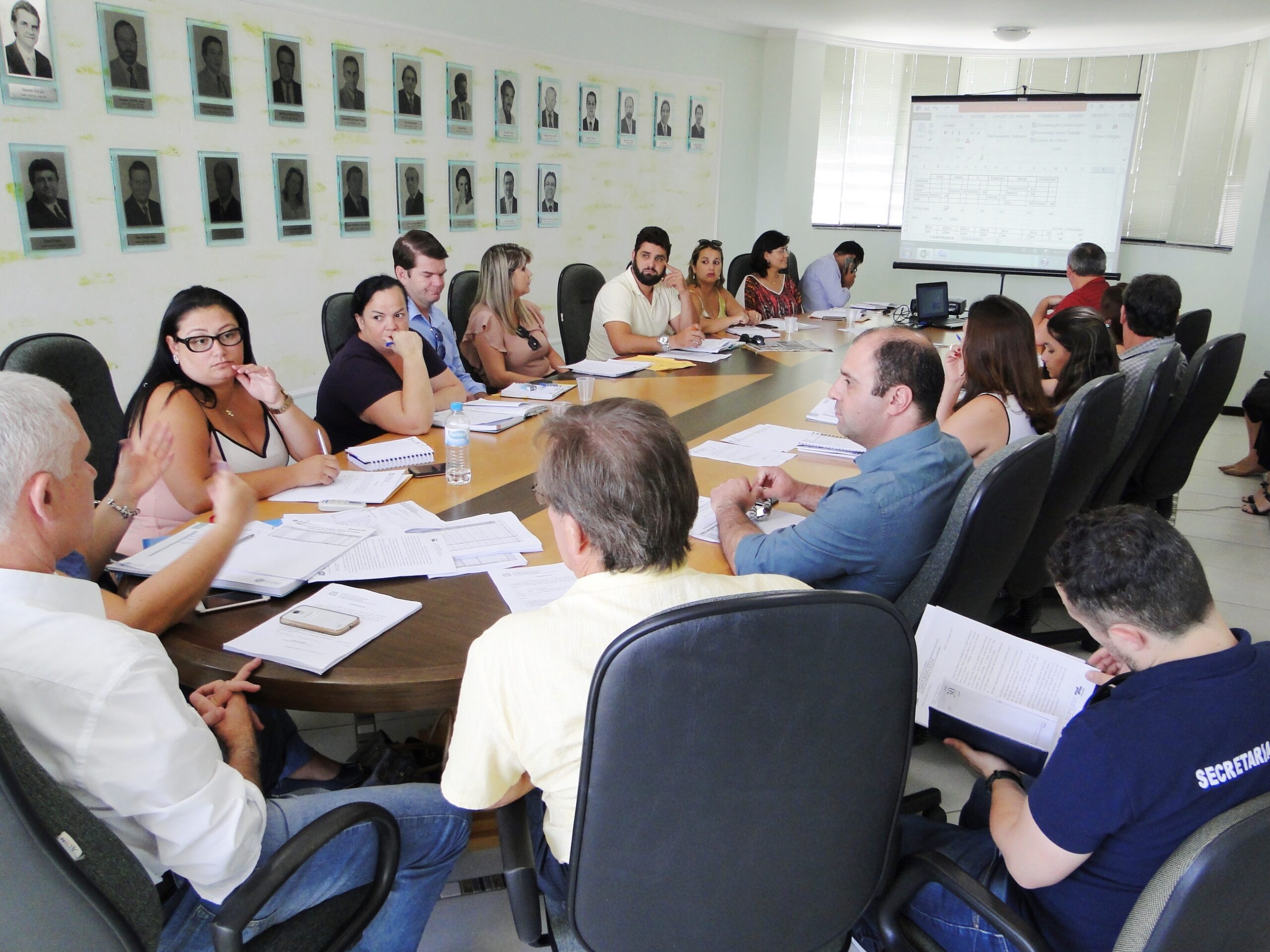 You are currently viewing Representantes da saúde debatem importantes temas na AMFRI