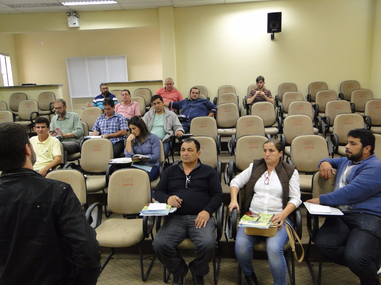 You are currently viewing Colegiado de Agricultura e Pesca debate segurança alimentar e nutricional