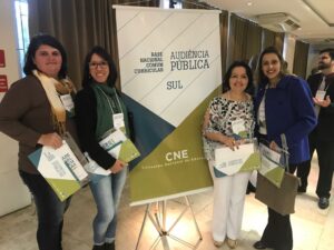 Read more about the article Representantes da Amfri participam de Audiência sobre a Base Nacional Comum Curricular