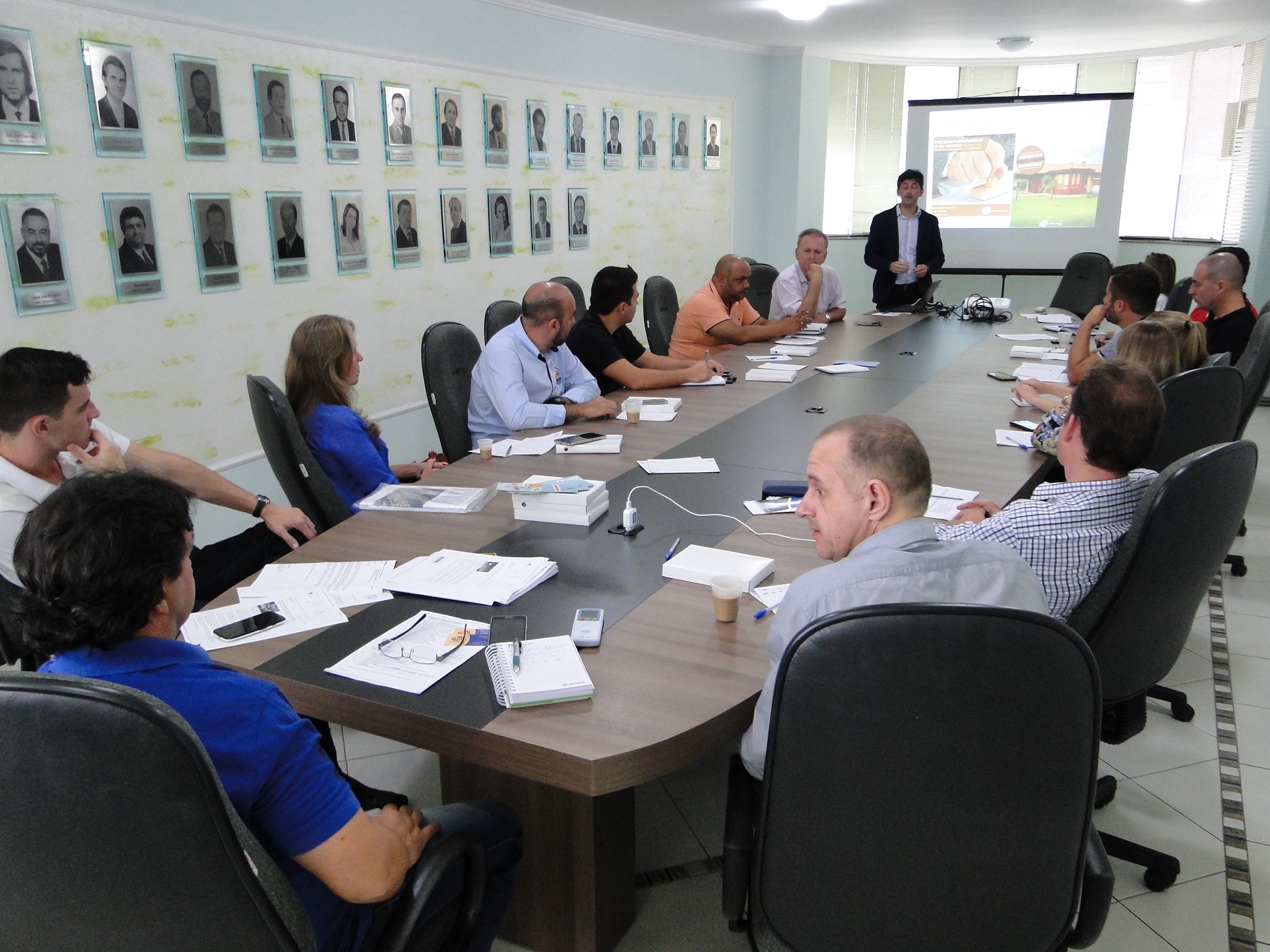 You are currently viewing Colegiado de Habitação discute a sobre nova lei da Regularização Fundiária