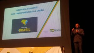 Read more about the article AMFRI participa de capacitação de Modelo de Excelência em Gestão das Transferências da União