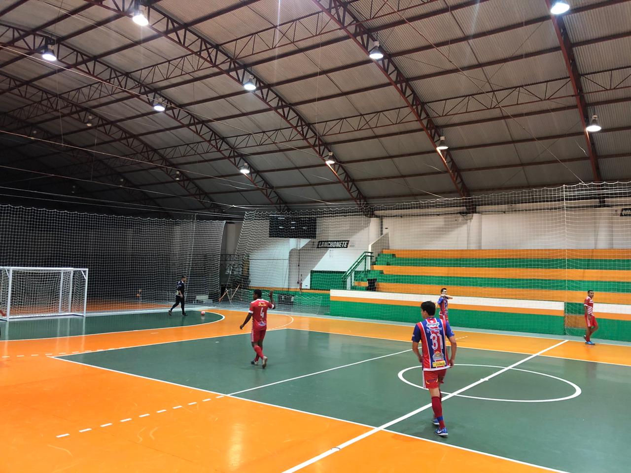 You are currently viewing Equipes de Itajaí e Luiz Alves são os finalistas da Copa AMFRI de Futsal