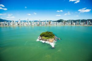 Read more about the article Balneário Camboriú lança pesquisa para medir a intenção de viagem dos turistas em 2020