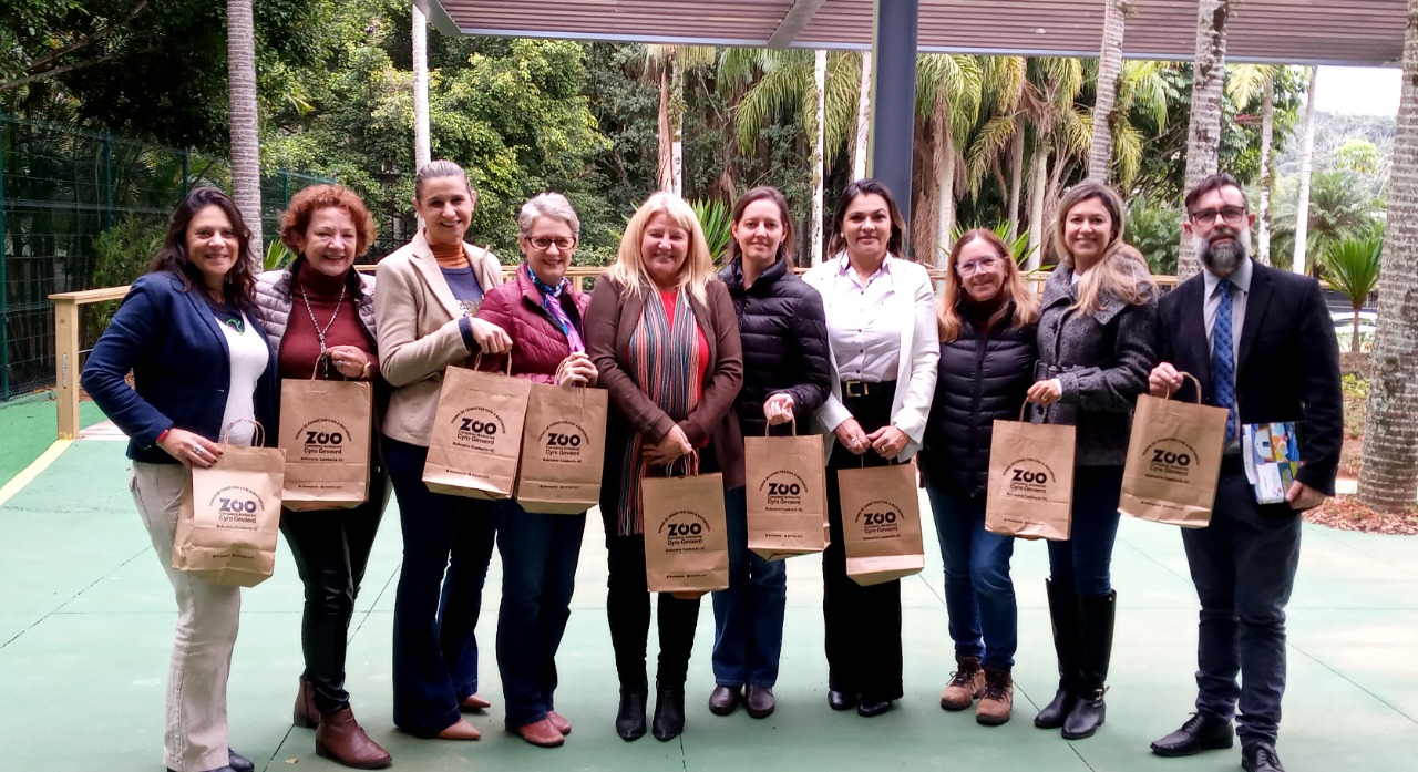 You are currently viewing Colegiado de Turismo realiza visita técnica no Zoológico e ExpoCentro Júlio Tedesco de Balneário Camboriú