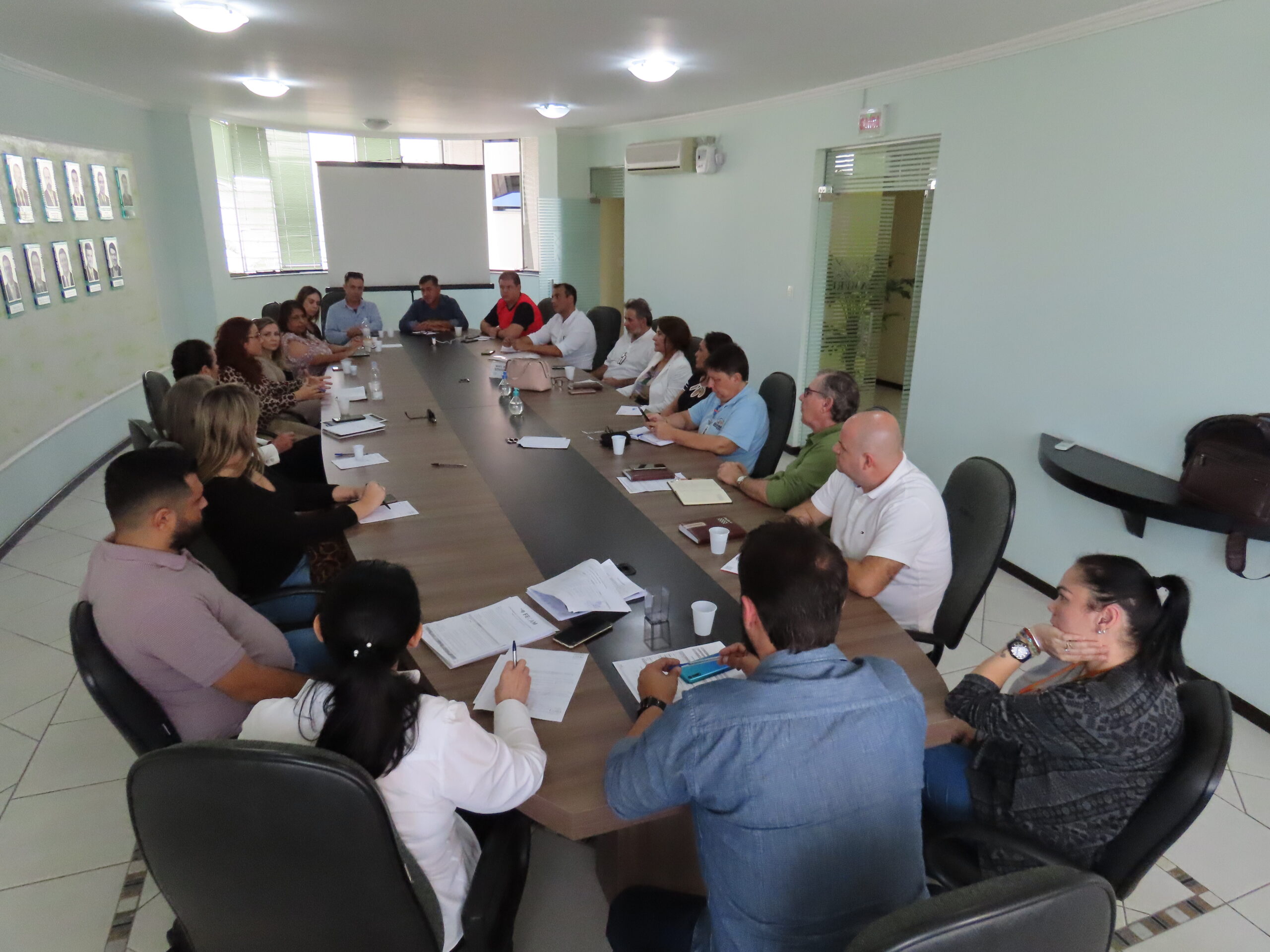 You are currently viewing Colegiado de Assistência Social realiza reunião com representante da FUNAI