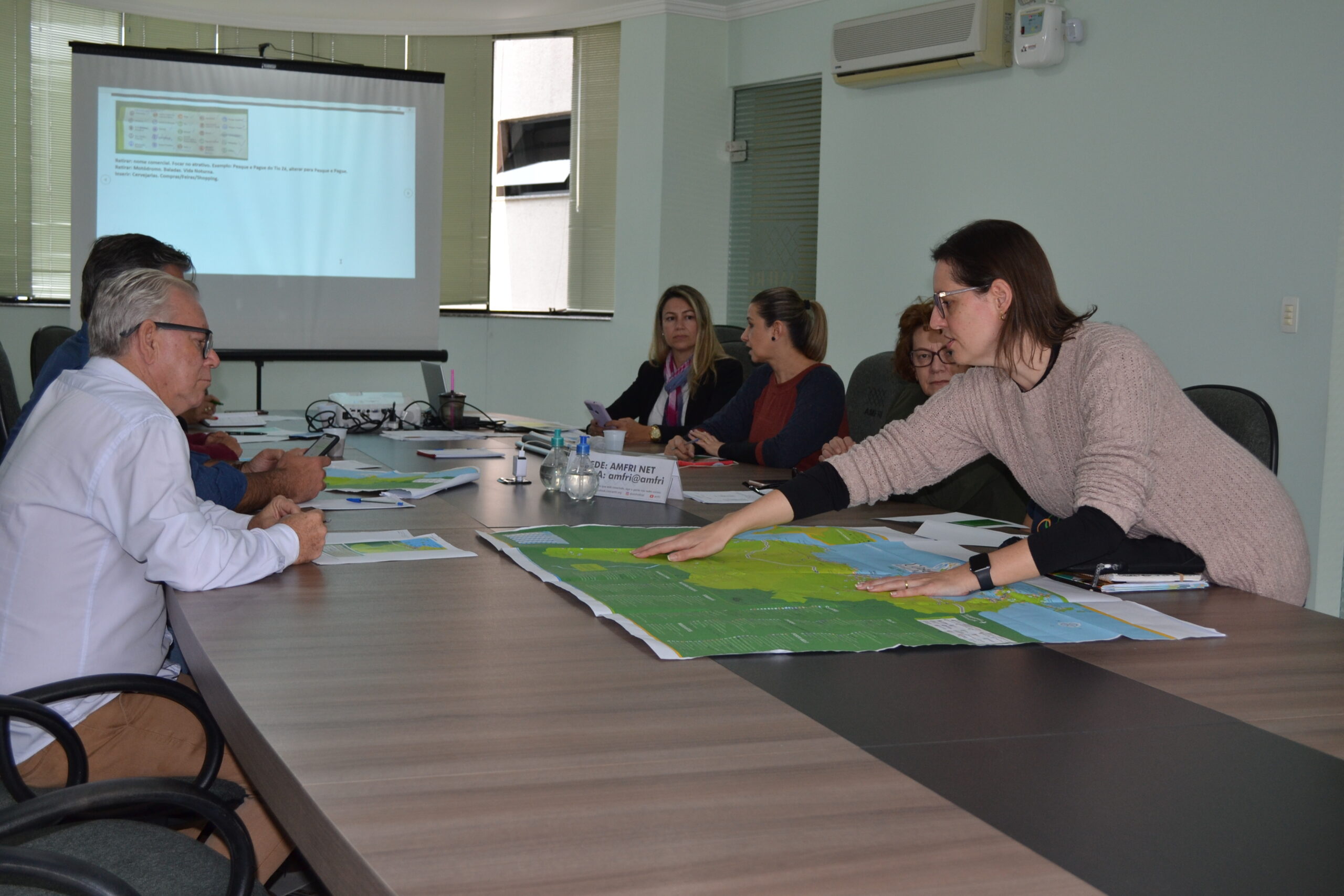 You are currently viewing Colegiado de Turismo da AMFRI realiza reunião de alinhamento para atualização do mapa regional