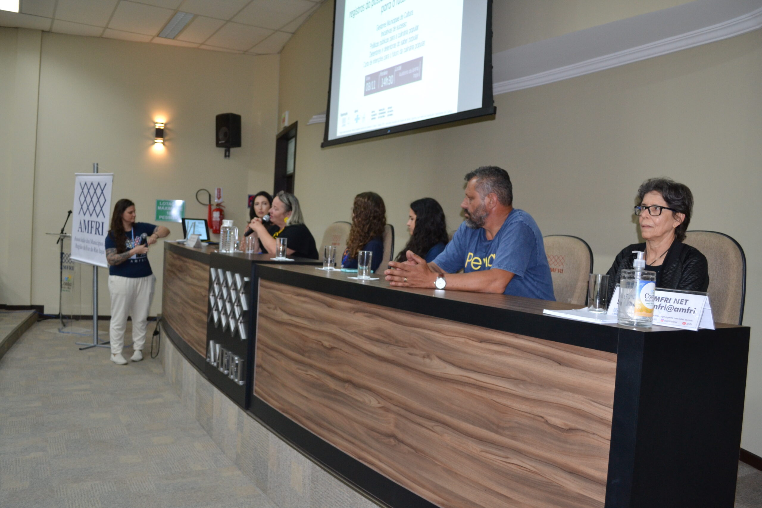 You are currently viewing Colegiado de Cultura encerra evento sobre culinária popular com mesa redonda