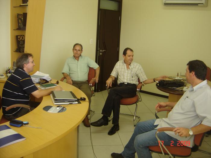 You are currently viewing PREFEITO DE BOMBINHAS SOLICITA PROJETO PARA POSTO DE SAÚDE NA PRAIA DE ZIMBROS