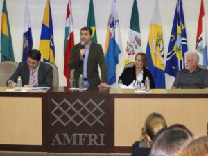 Read more about the article Conferência discute a efetivação da Política de Segurança Alimentar e Nutricional na Região da AMFRI