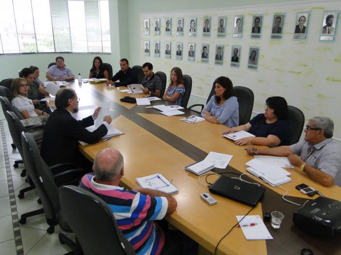 You are currently viewing Colegiado de Habitação promove discussão sobre Regularização Fundiária