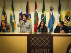 Read more about the article AMFRI promove Seminário sobre Benefícios Eventuais e Calamidade Pública