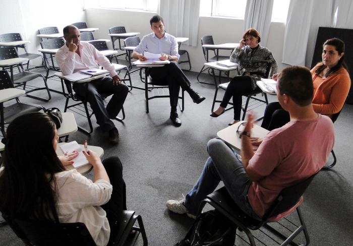 You are currently viewing Colegiado de Cultura da AMFRI propõe curso na área cultural ao IFSC