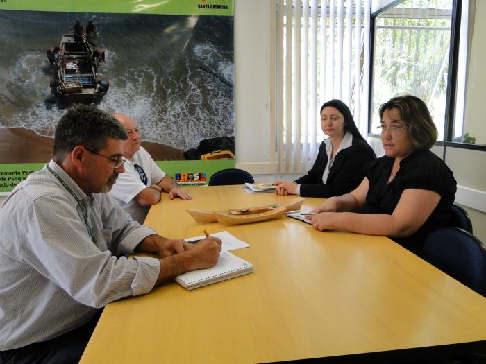 You are currently viewing AMFRI apóia parceria do CRAS Itaipava com a Epagri