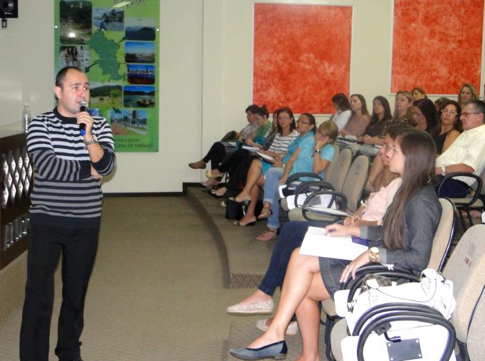 You are currently viewing Servidores da área social de Itajaí e região recebem capacitação sobre Medidas Sócio-educativas