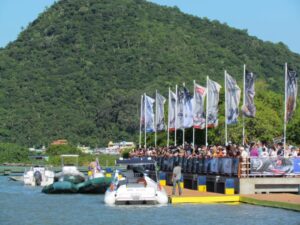 Read more about the article Lançamento da regata Jacques Vabre confirma vocação da Costa Verde & Mar para a atividade náutica