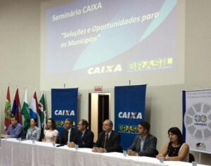 Read more about the article Municípios da AMFRI participam de seminário da Caixa Econômica Federal