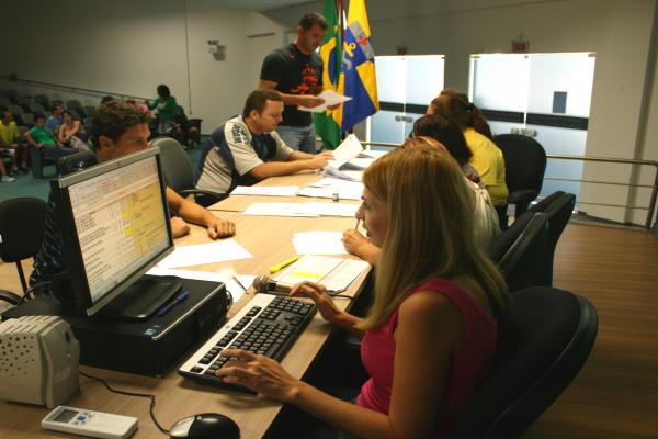 You are currently viewing Secretaria de Educação de Itajaí convoca 96 aprovados em Concurso Público