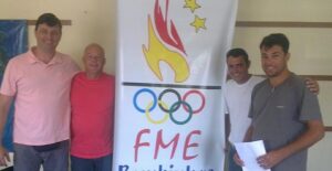 Read more about the article FME de Bombinhas recebe a visita de ex-jogador da Seleção Brasileira de Handebol