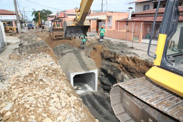 You are currently viewing Rua Osvaldo Cruz de Itajaí está em obras de macrodrenagem