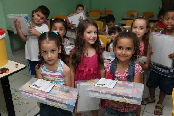 You are currently viewing Rede Municipal de Ensino de Itajaí volta às aulas com material escolar