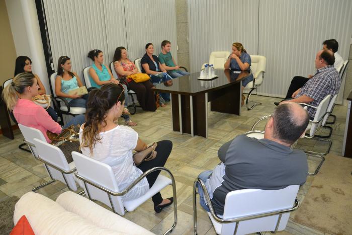 You are currently viewing Camboriú Mostra Moda: Prefeita Luzia participa de reunião com lojistas