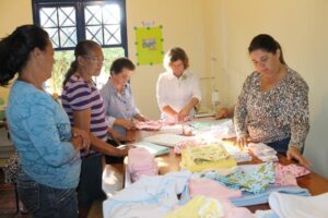 Read more about the article Voluntárias ministram oficinas na Secretaria da Criança de Navegantes