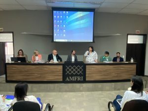 Read more about the article Assembleia de Prefeitos de Outubro tem a participação do Secretário Estadual de Educação de SC.