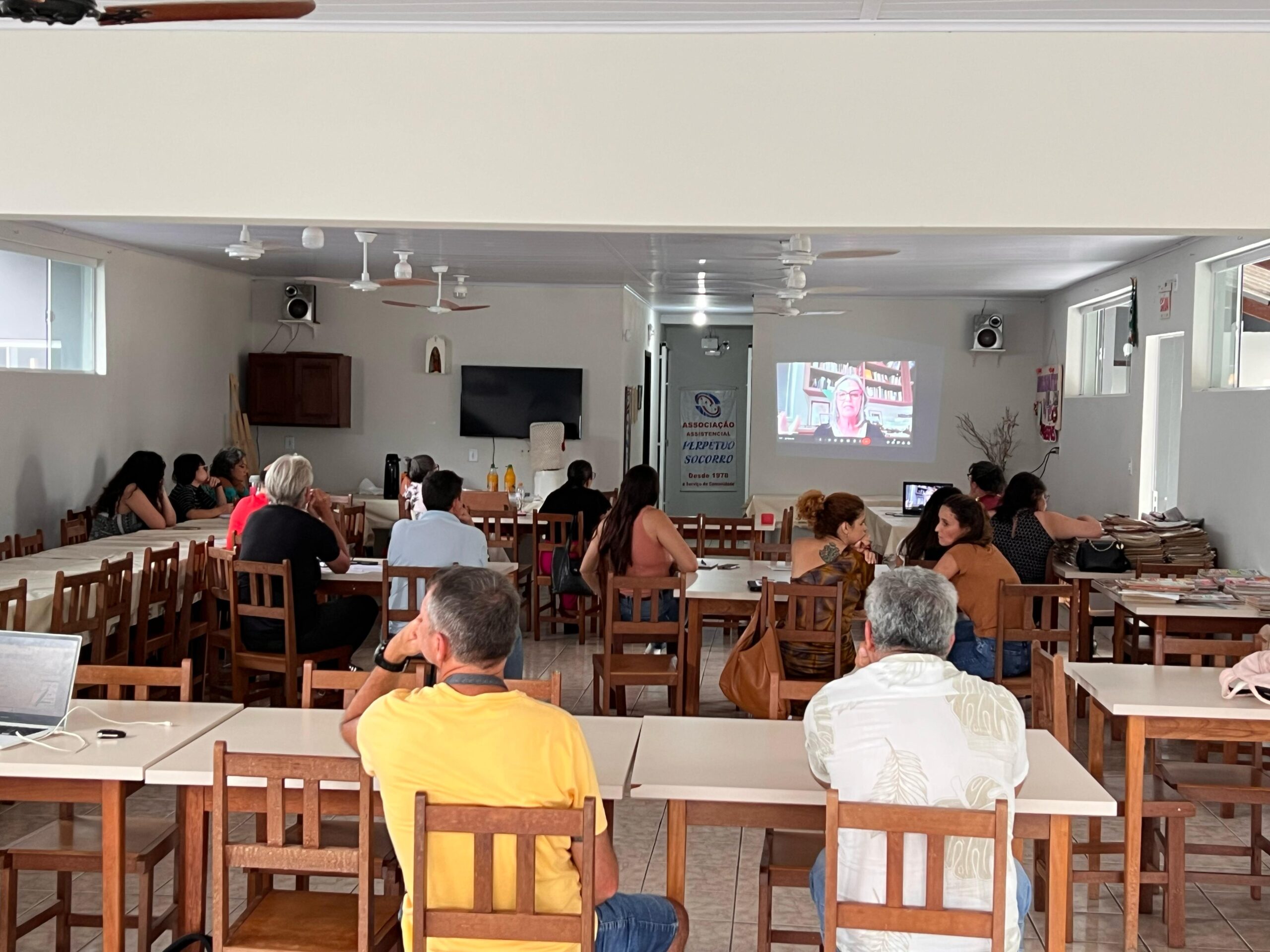 You are currently viewing Fórum Regional dos Trabalhadores do SUAS debate desafios da assistência social na AMFRI